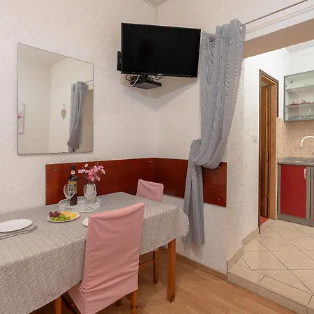 Apartament Ivana Nin