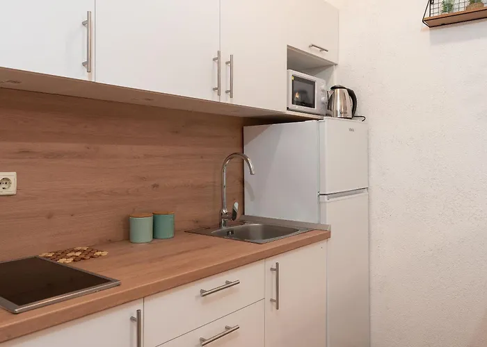 Ivana Apartment *